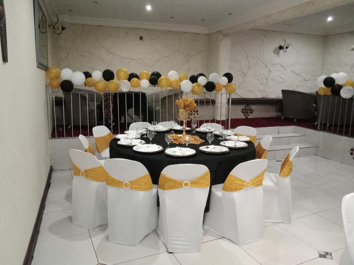 Ecotel Midrand Bagian luar foto