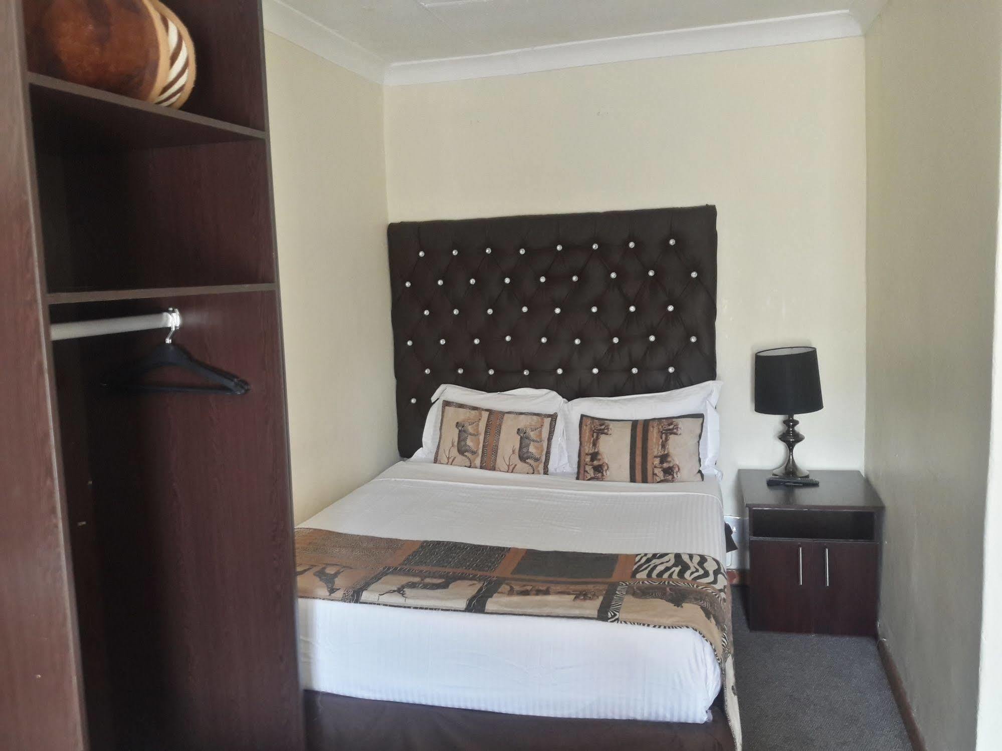 Ecotel Midrand Bagian luar foto